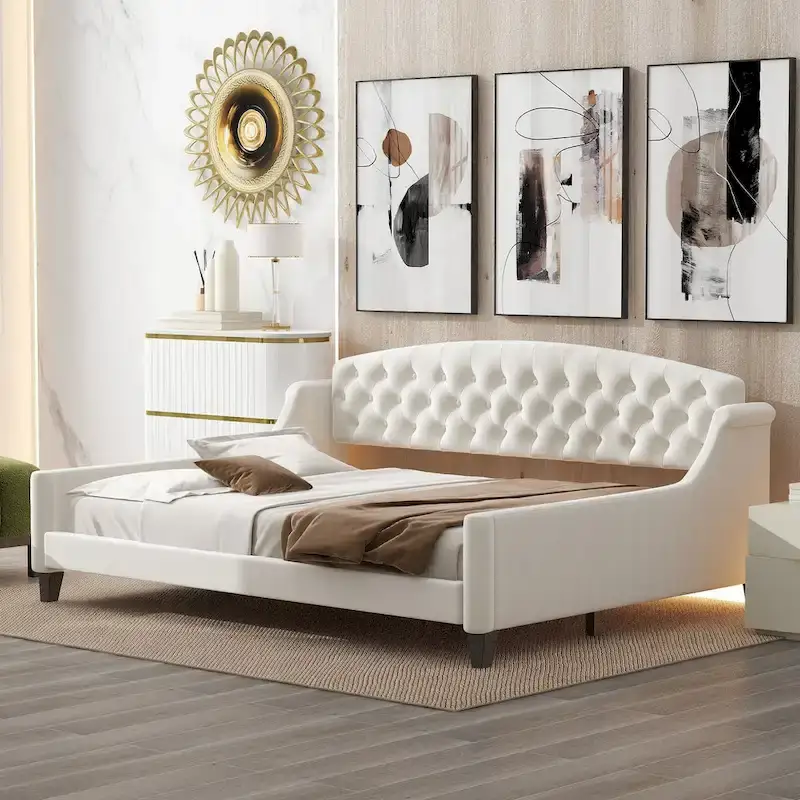 Modern Luxury Tufted Button Daybed, Full