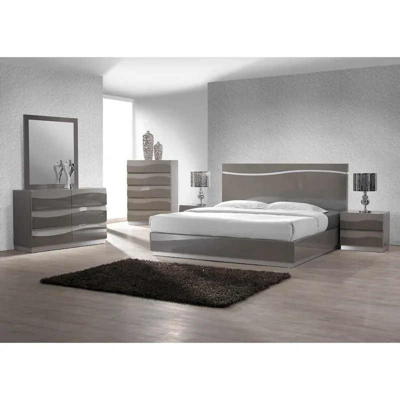 Somette 4-piece Devlin Grey Glossy Queen-size Bedroom Set