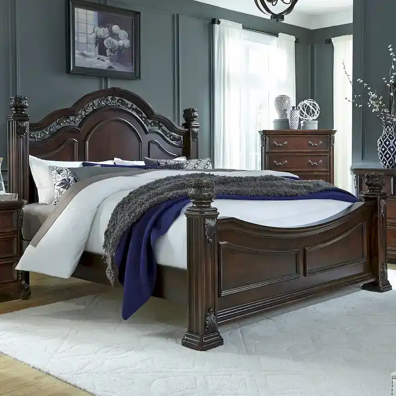 Cognac Poster Bed – Traditional Style, Queen/King