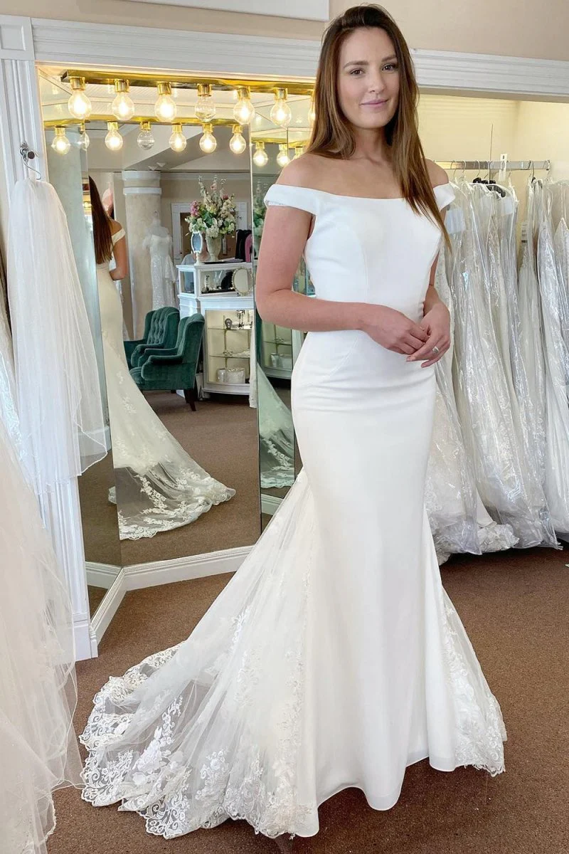 White Off the Shoulder Long Mermaid Wedding Dress with Lace Appliques
