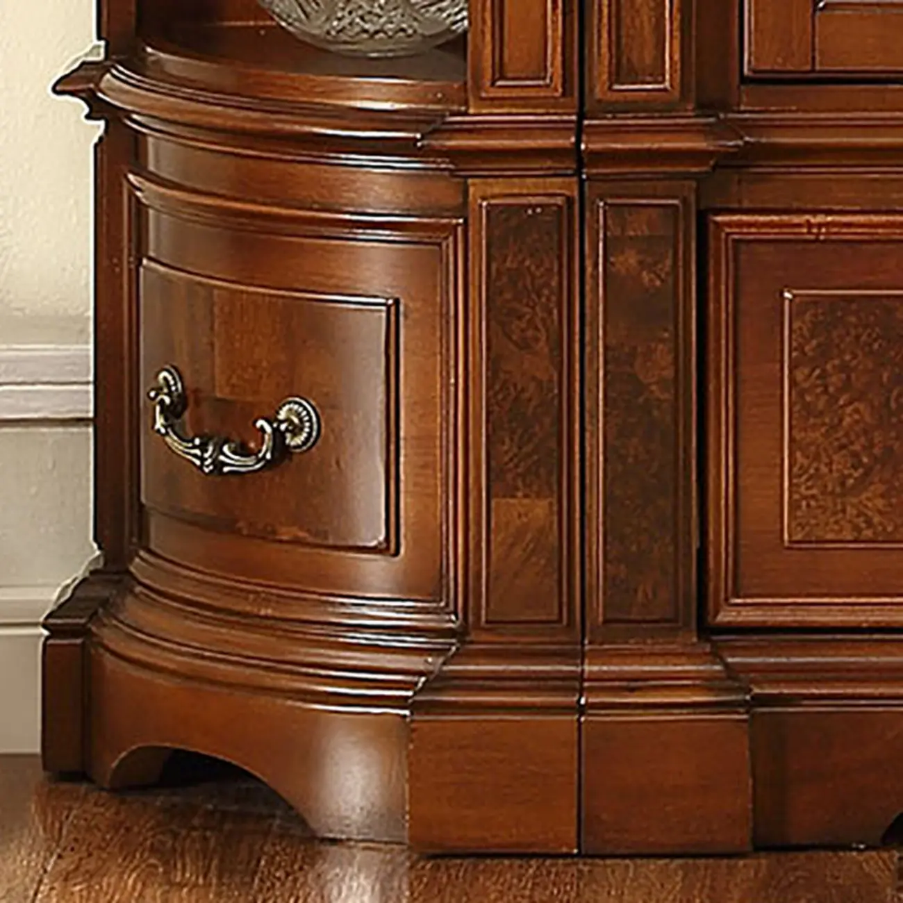 Traditional Solid Wood Brown Display Bookcase