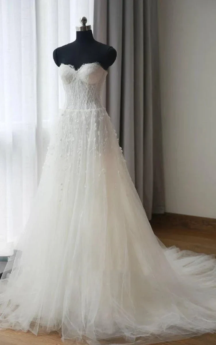 A-Line Sweetheart Sleeveless Zipper Beading Tulle Appliqued Wedding Dress