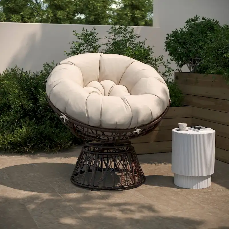 Papasan Swivel Patio Lounge Chair