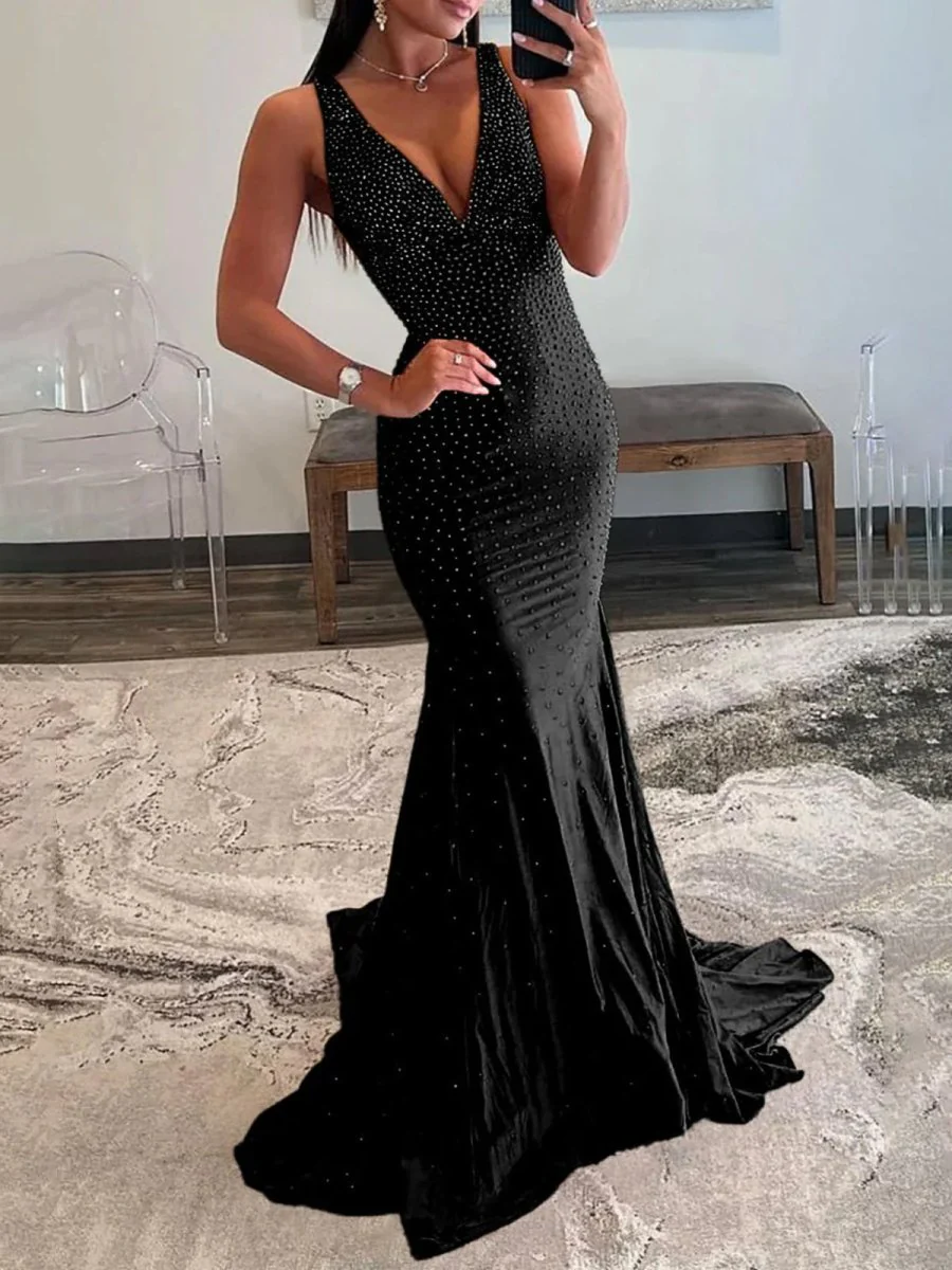 Mermaid Deep V-Neck Beaded Satin Long Prom Dress