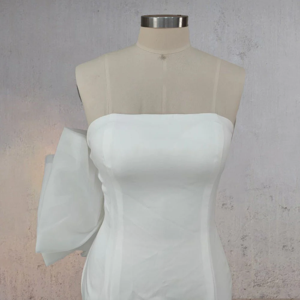 Mermaid Simple Ruffled White Wedding Dress