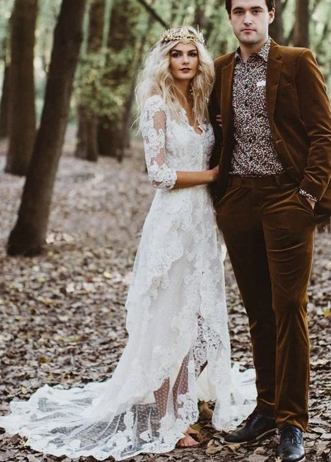 Tulle A-Line Lace Appliques 3/4-Sleeve V-Neck Romantic Bridal Wedding Gowns