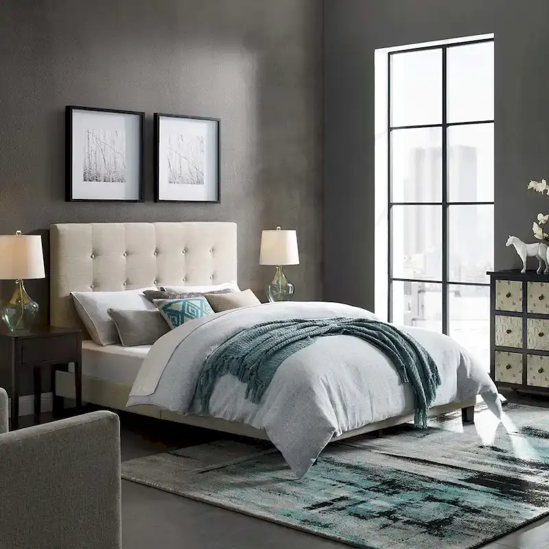 Copper Grove Bienhoa Queen Button-tufted Upholstered Platform Bed