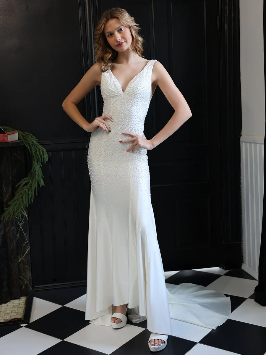 Mermaid Deep V-Neck Beaded Satin Long Prom Dress