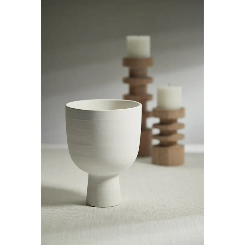 Karimun Ceramic Vase