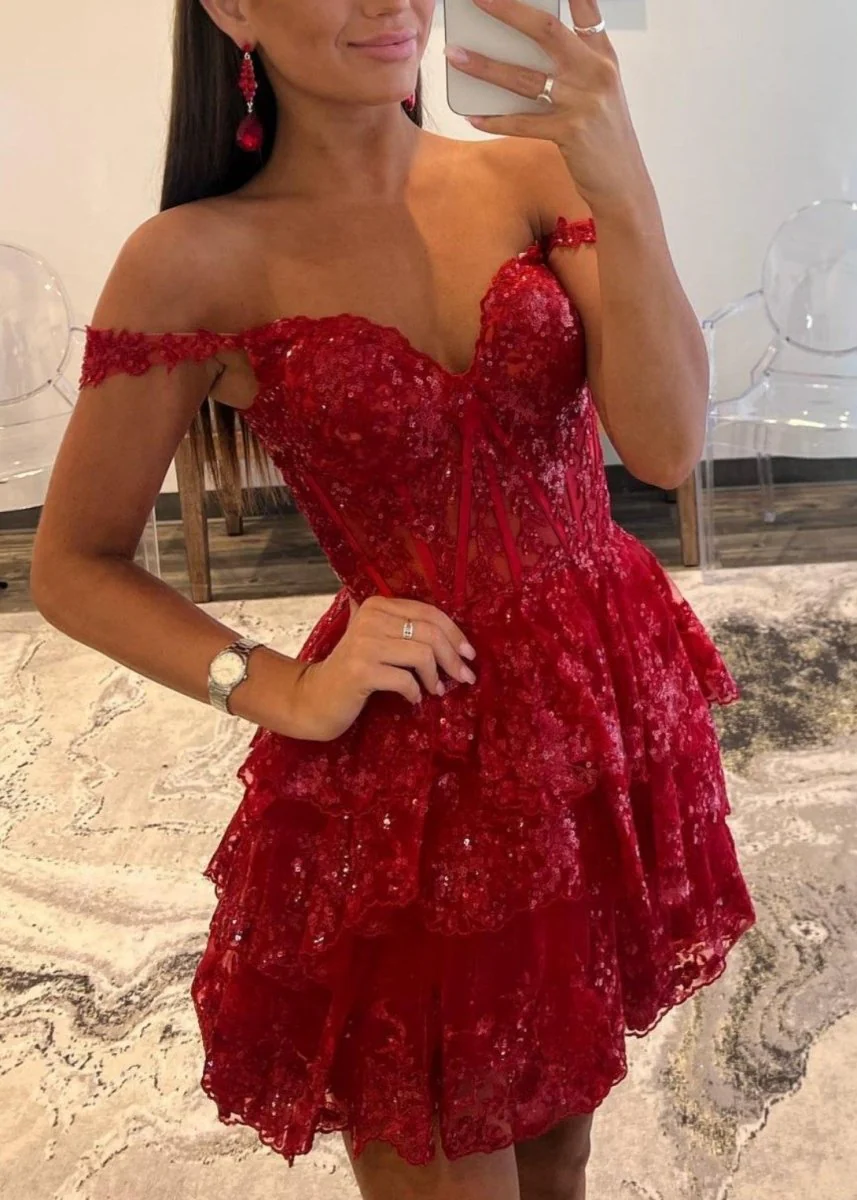 Burgundy - A-Line Sweetheart Tiered Short Homecoming & Cocktail Dresses