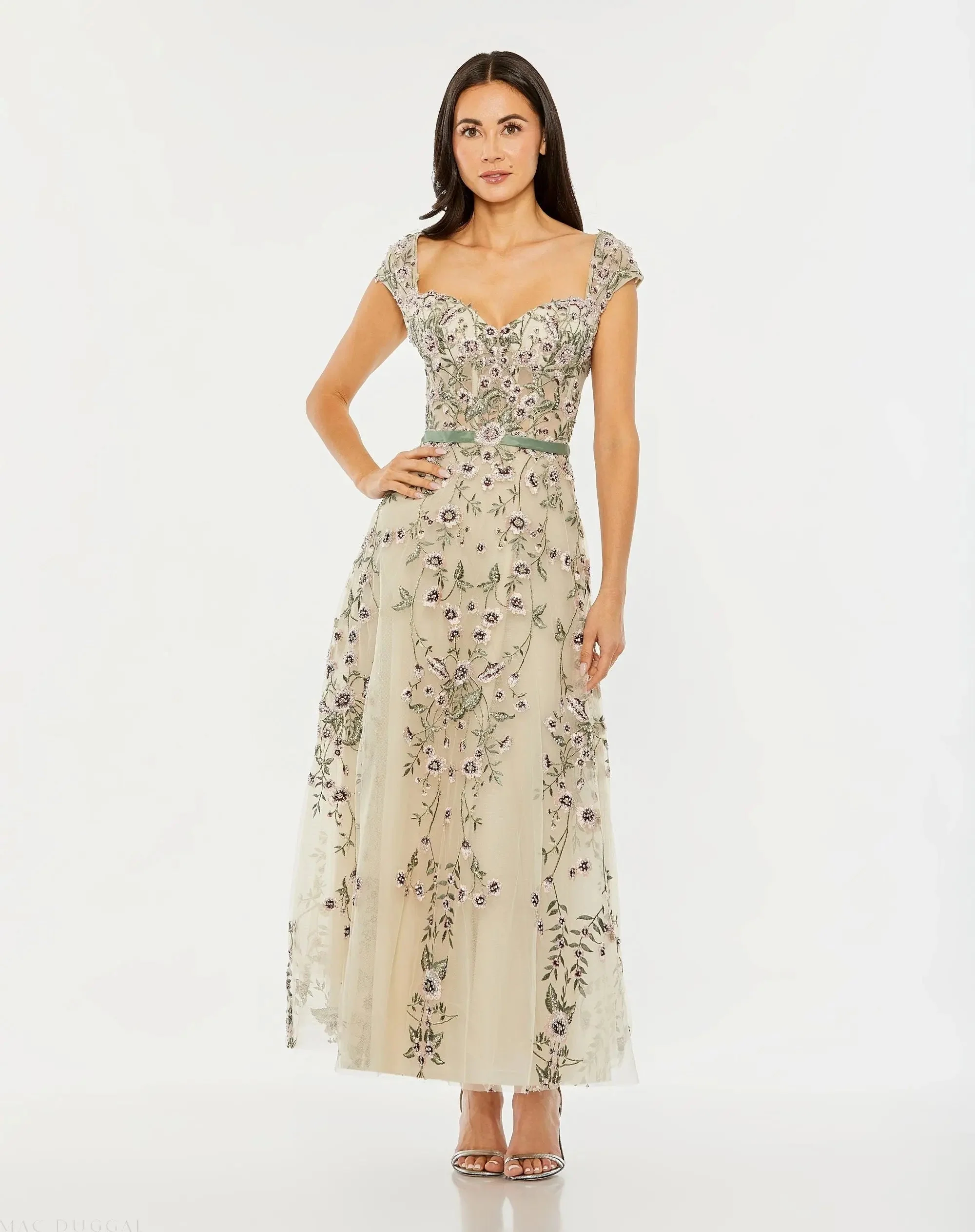 Ivory Floral Embroidered Sweetheart Neckline Midi Dress