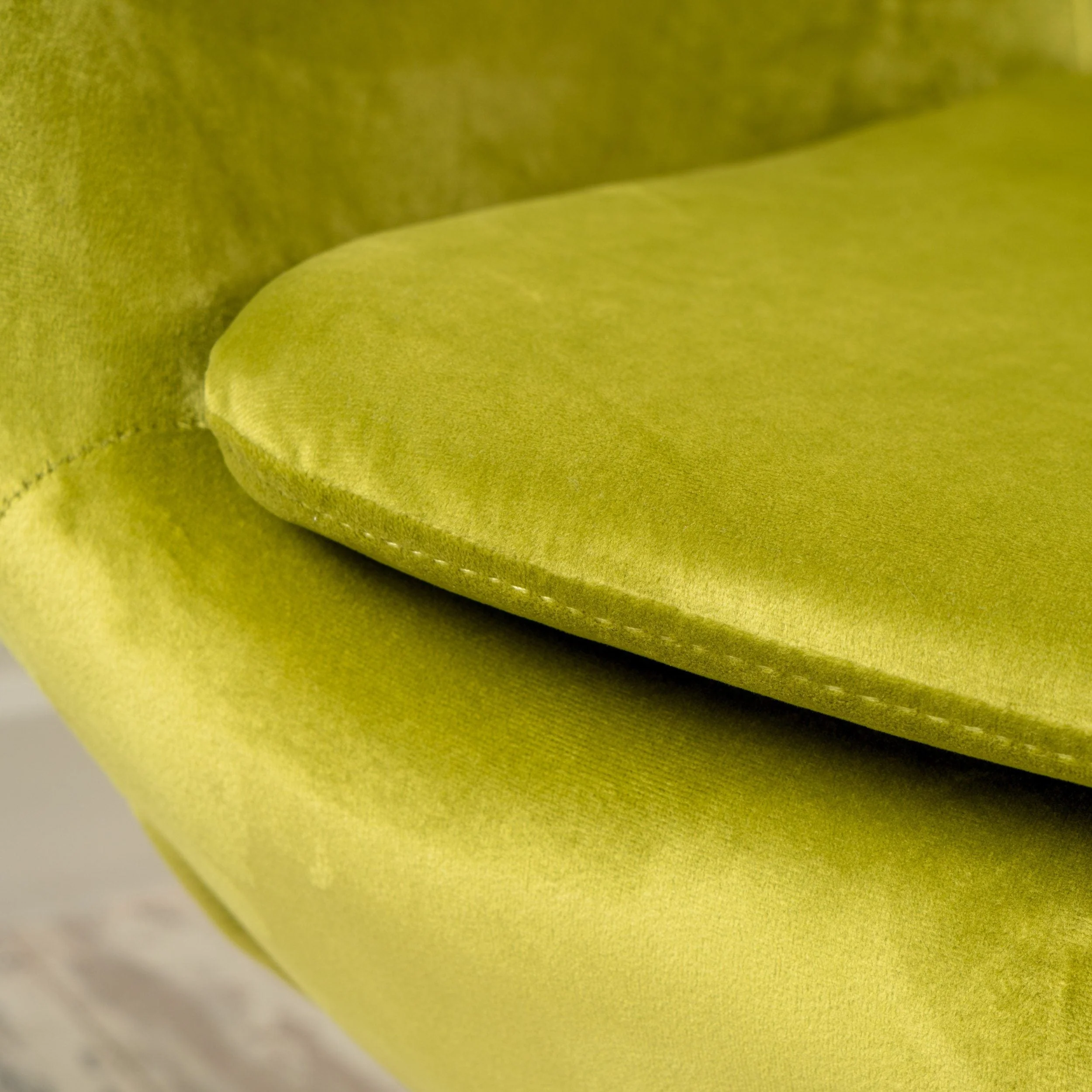 Modern Swivel Chair - NH317592