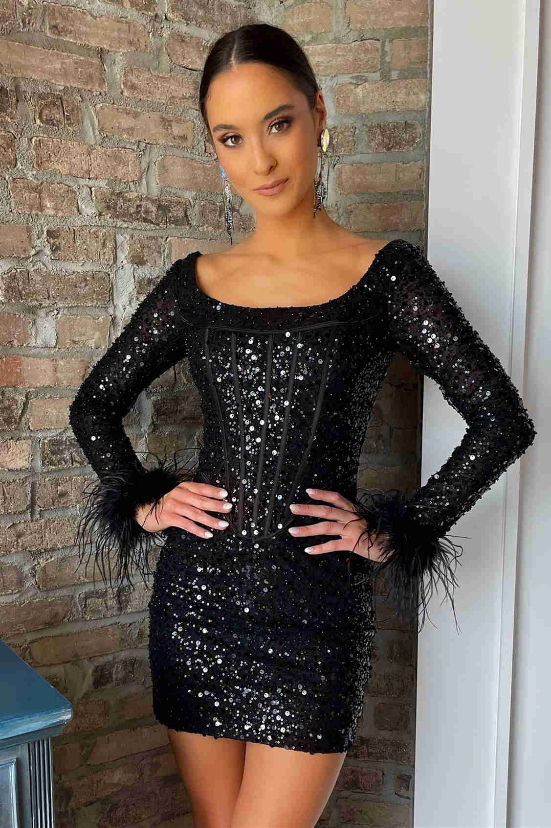 Sheath Sequins Homecoming Dress with Long Sleeves