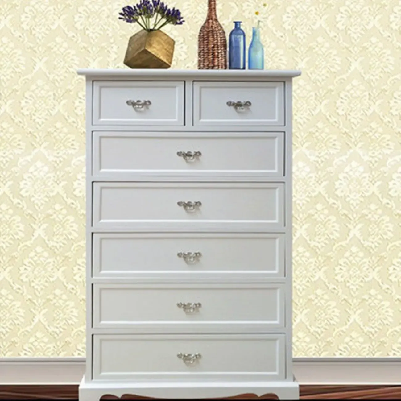 Elegant Wooden 7-Drawer White Dresser with Metal Handle
