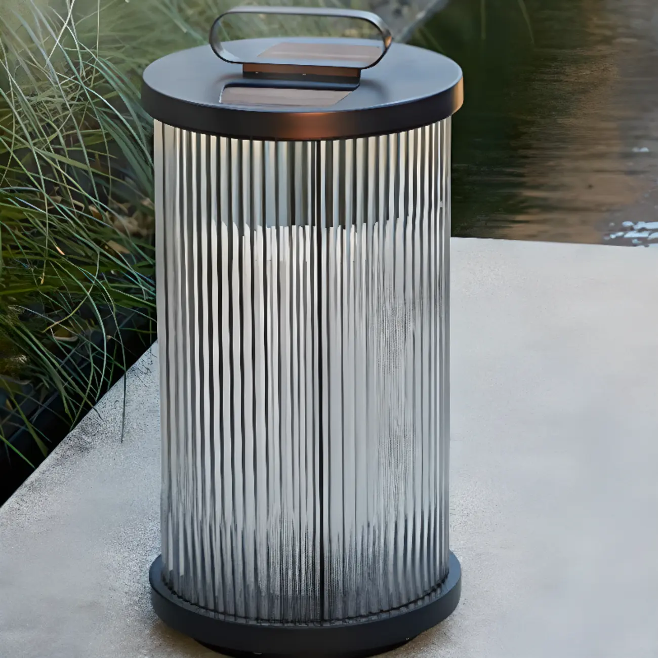 Vertical Grain Clear Glass Cylinder Post Cap Light