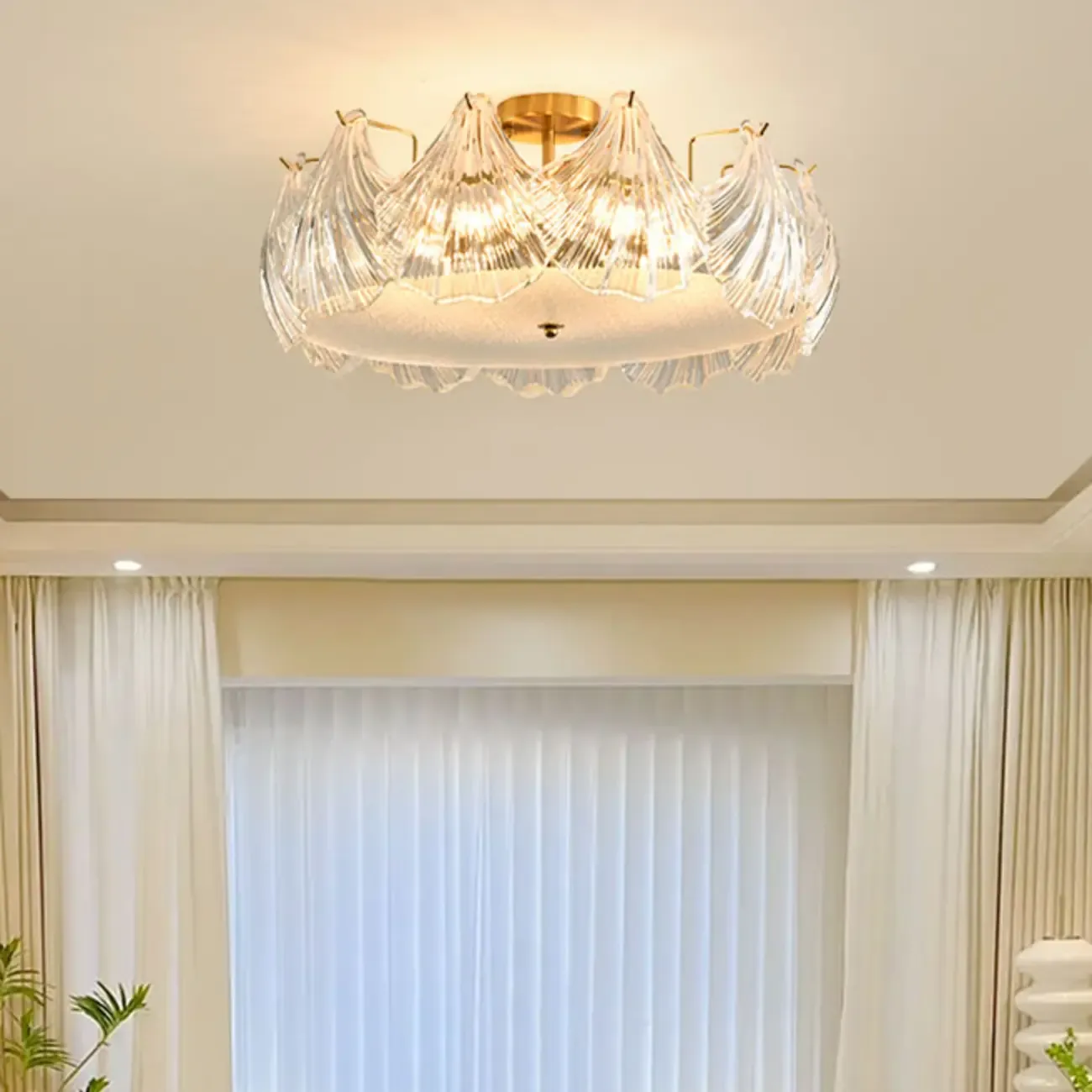 Luxury Living Room Ceiling Light with Glass Shell Shade