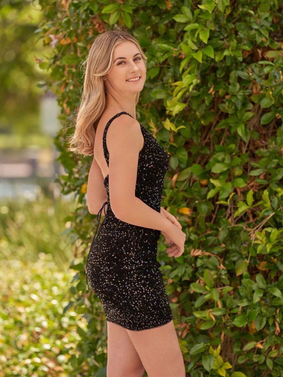 Tight Sequins Black One Shoulder Homecoming Dress