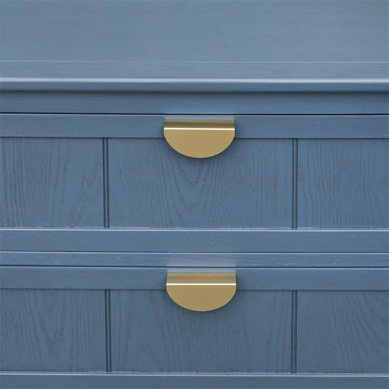 American Style Cabinet with Non-Slip Foot Pads and 3 Drawer