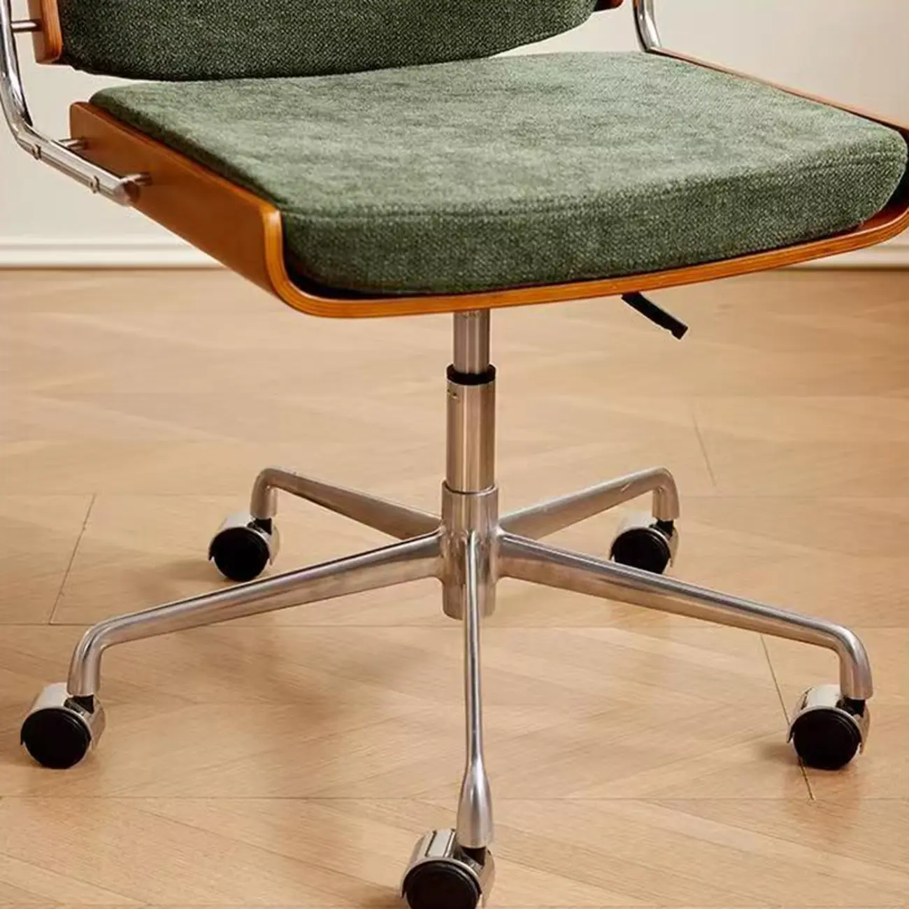 Modern Green Fabric Ergonomic Swivel Office Chair