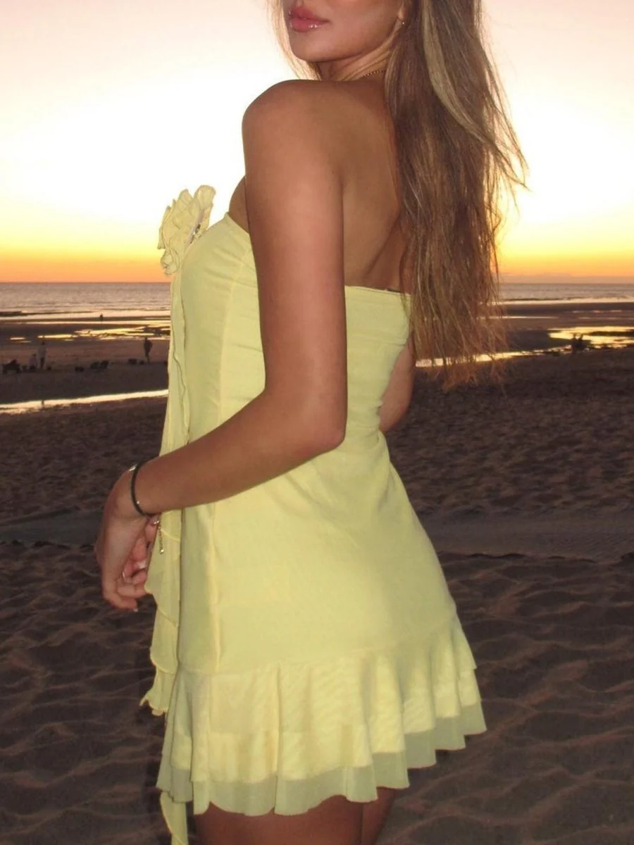 Yellow - Sheath Strapless Chiffon Homecoming Dress with Flower