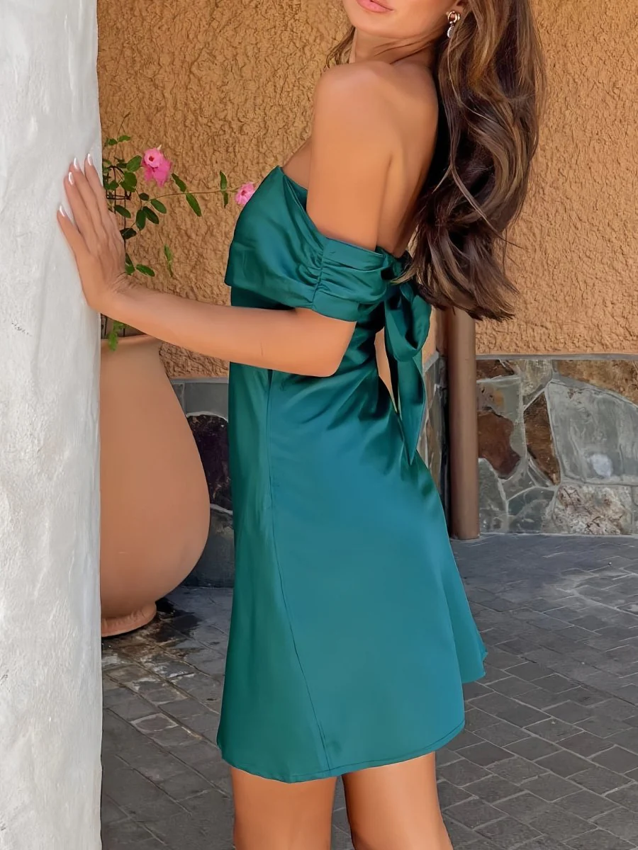 Dark Green - Off The Shoulder Satin Sheath Homecoming Dress