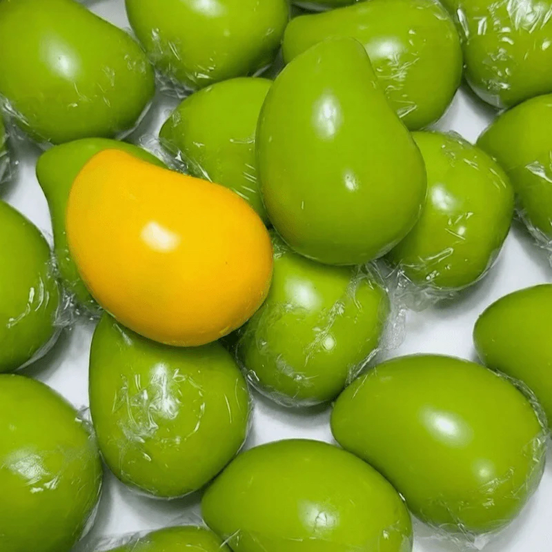 Soft Color-Changing Mini Mango Squishy Toy squishy – satisfying stress relief  | Squishora