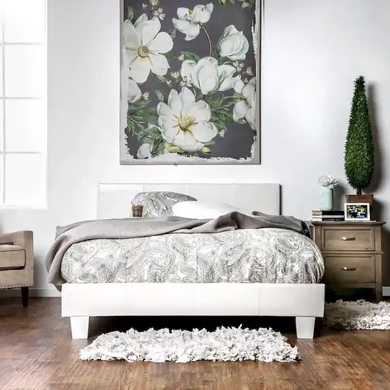 Furniture of America Lala Modern King Faux Leather Platform Bed