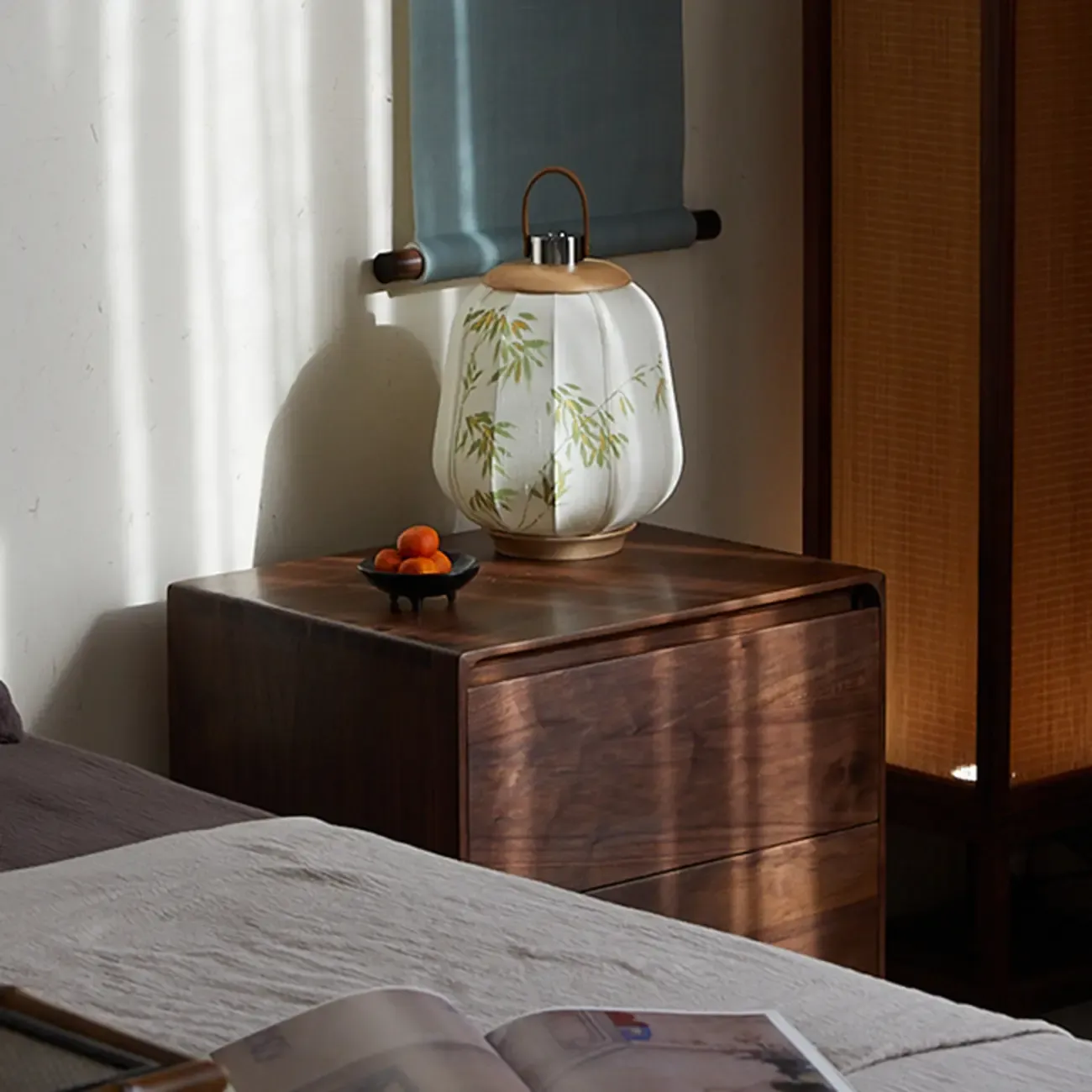 Compact Modern Wood Drawer Nightstand