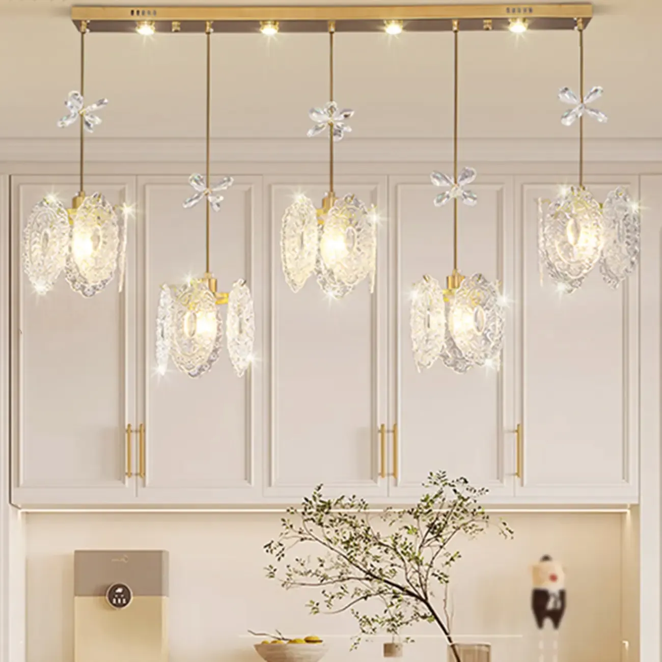 Modern Gold Steel Glass Shape Crystal Pendant Light for kitchen