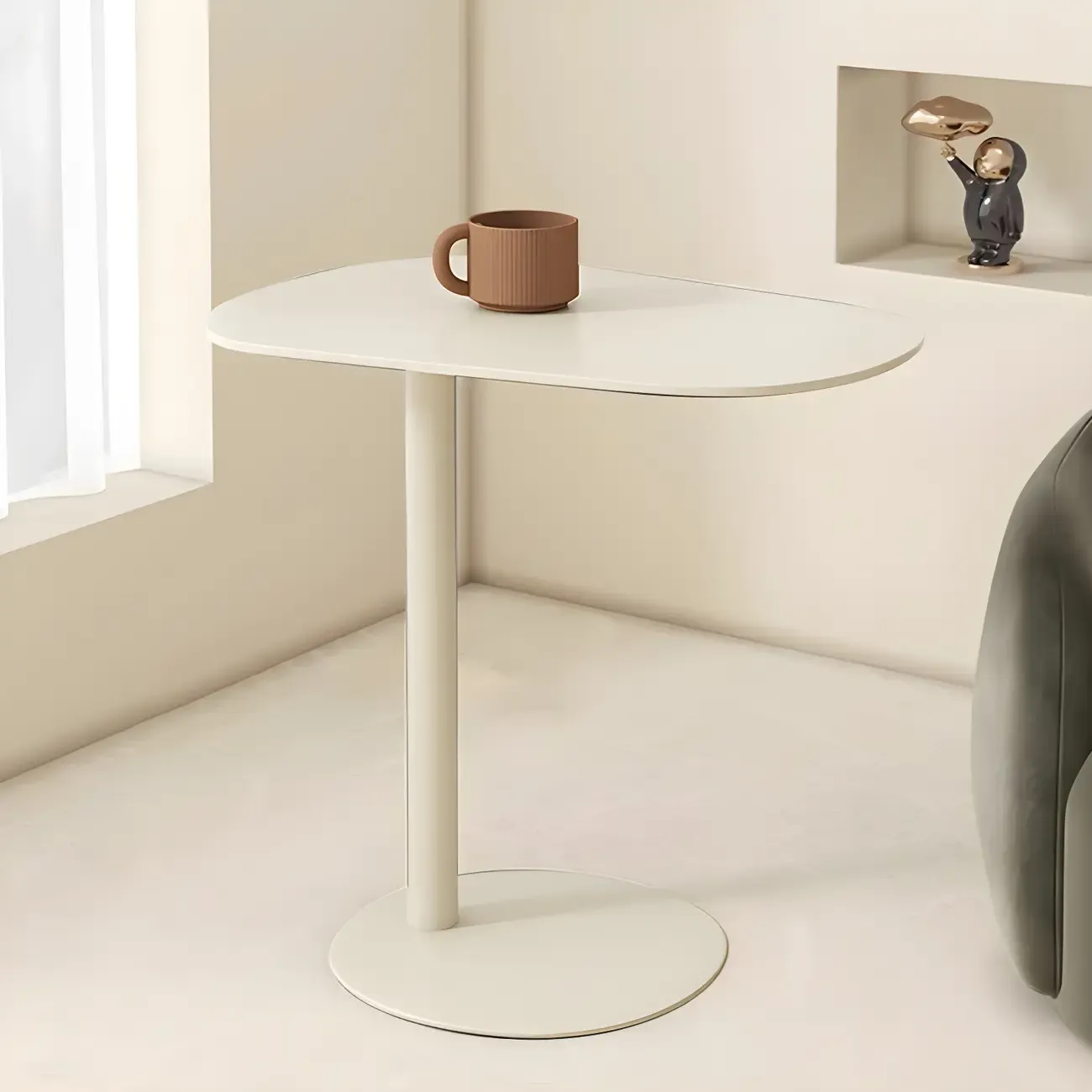 Modern Oval Metal C-Shaped End Table Black