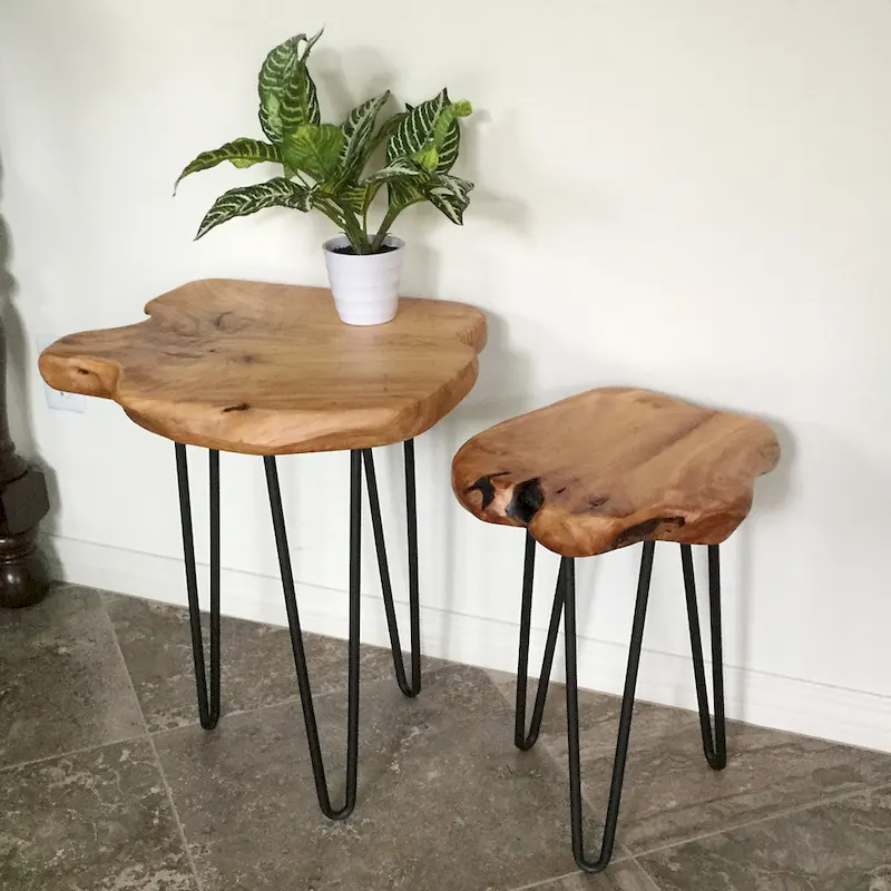 Live Edge Coffee Table - Cedar Wood - Black Hairpin Legs