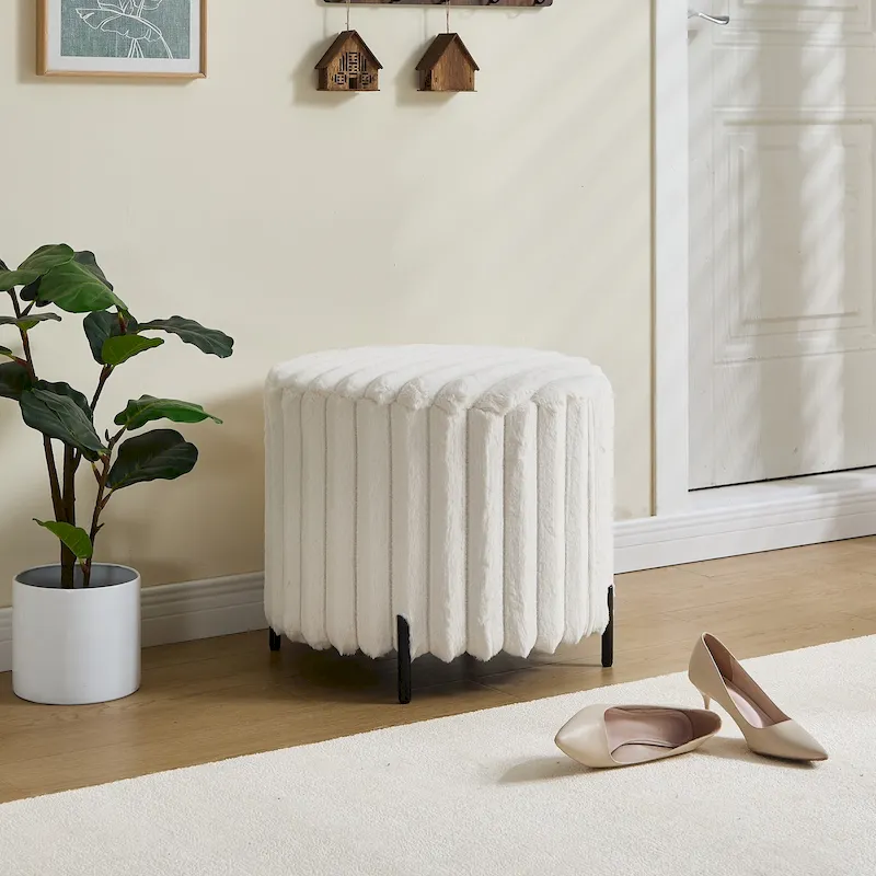 22.05Wide Upholstered Round Pouf Ottoman Foot Rest with Black Metal Legs