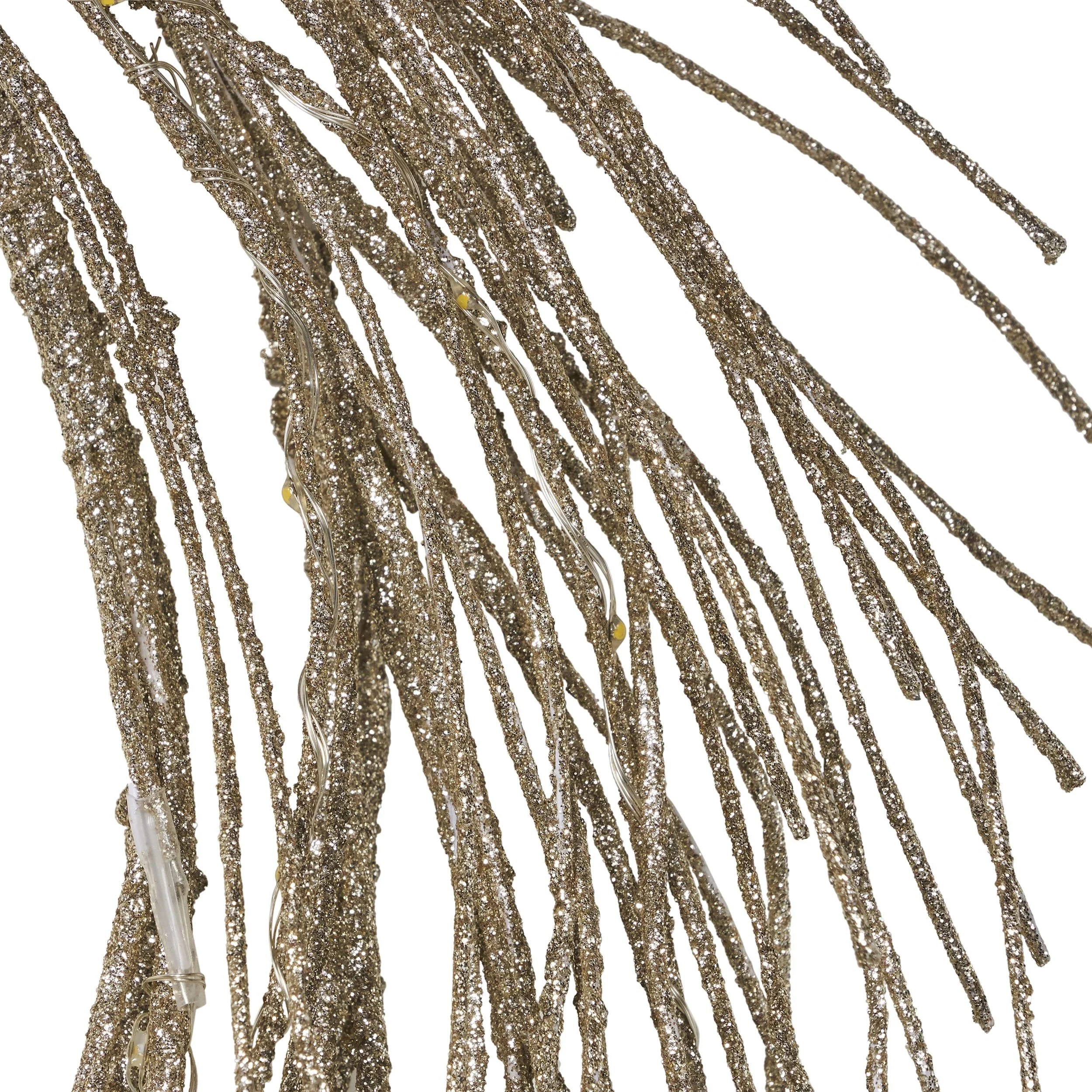 24 Pre-lit Warm White LED Artificial Christmas Wreath - NH766313