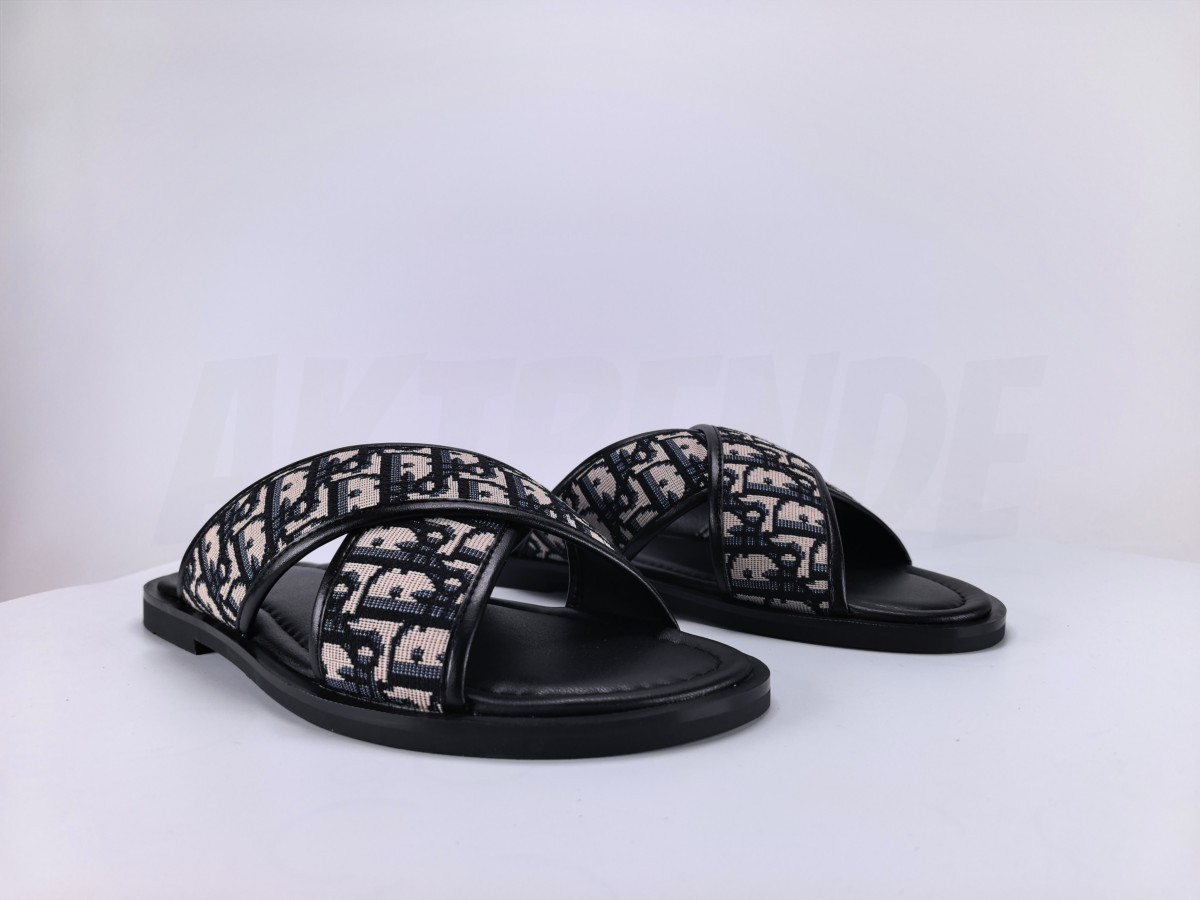 Dior Alias Slide Oblique Cross‑Strap Sandal - Aktrende