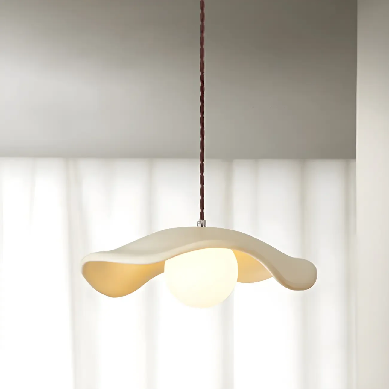 Modern Resin Green Saucer Pendant Light Kitchen