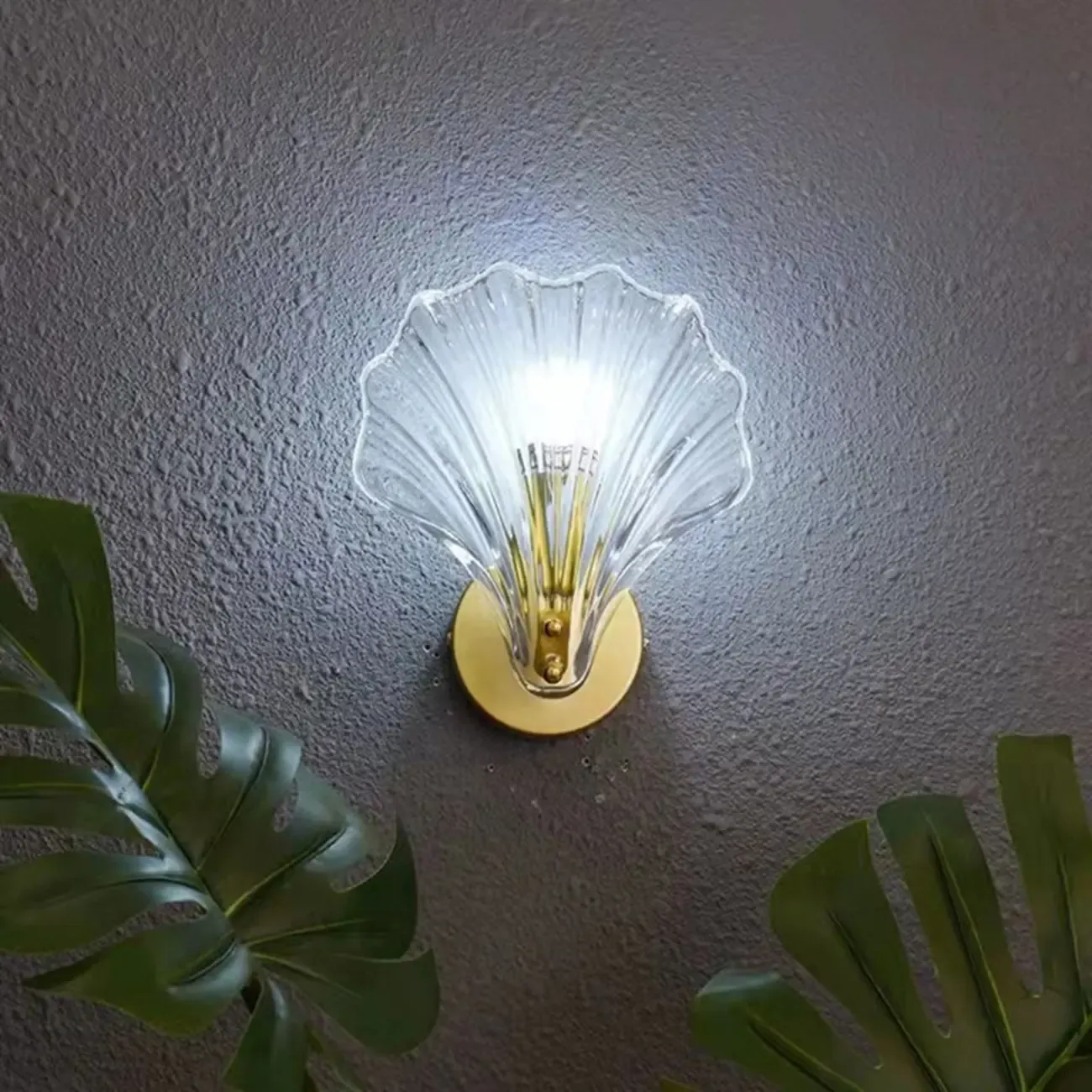 Modern Geometric Metal Vanity Lights with Glass Shell Shade