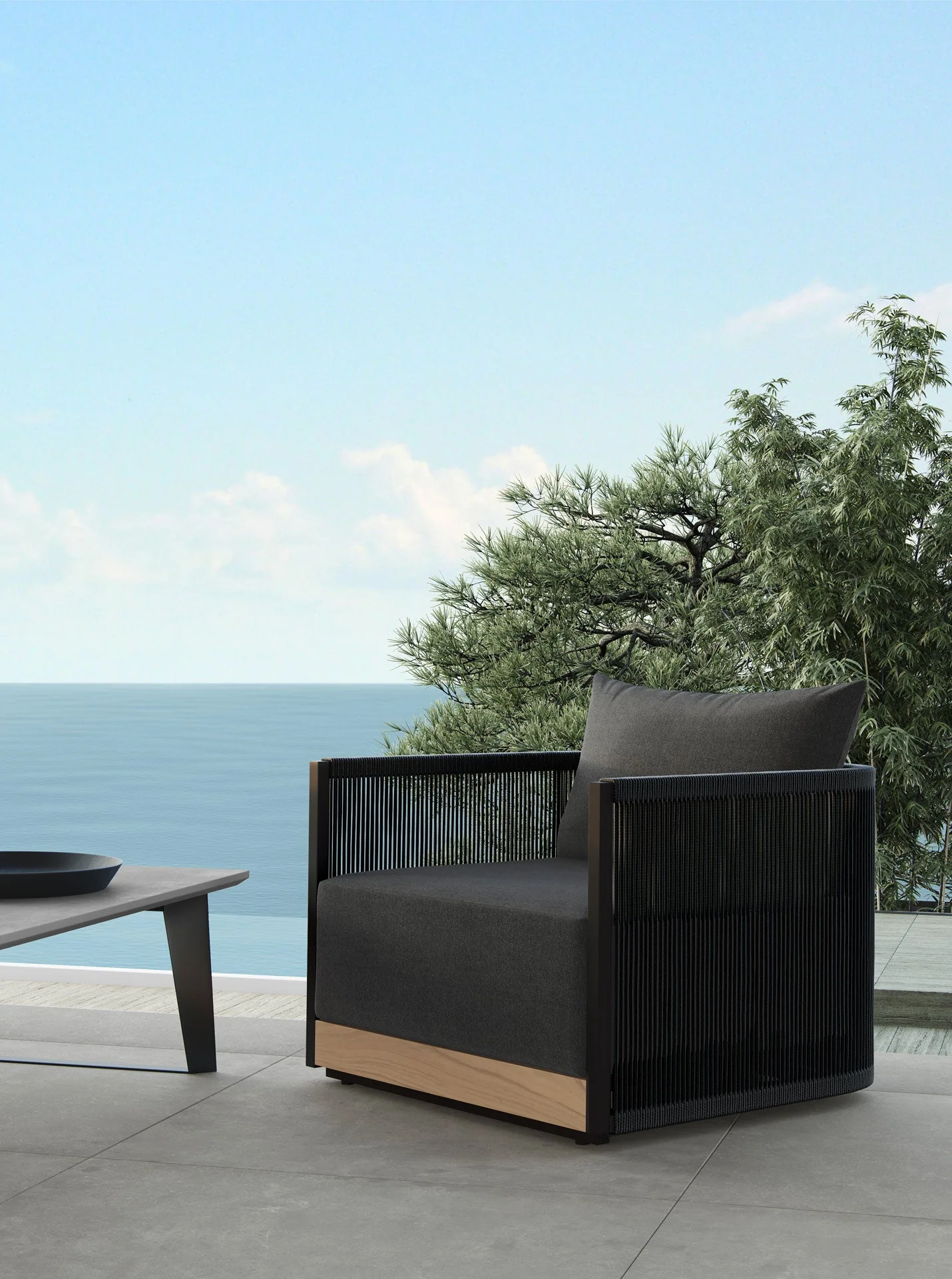 Clifton Outdoor Lounge Chair