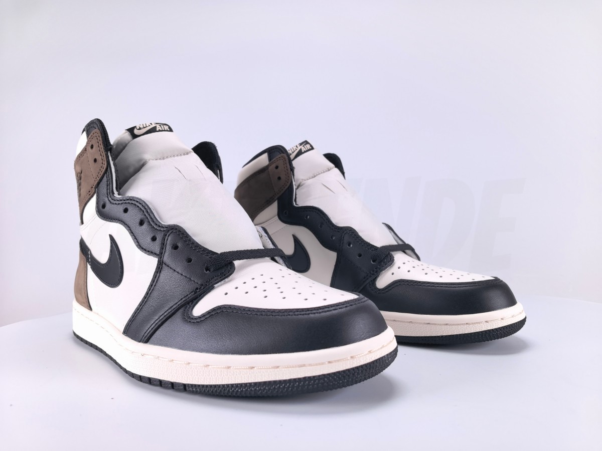 Jordan 1 Retro High Dark Mocha - Aktrende