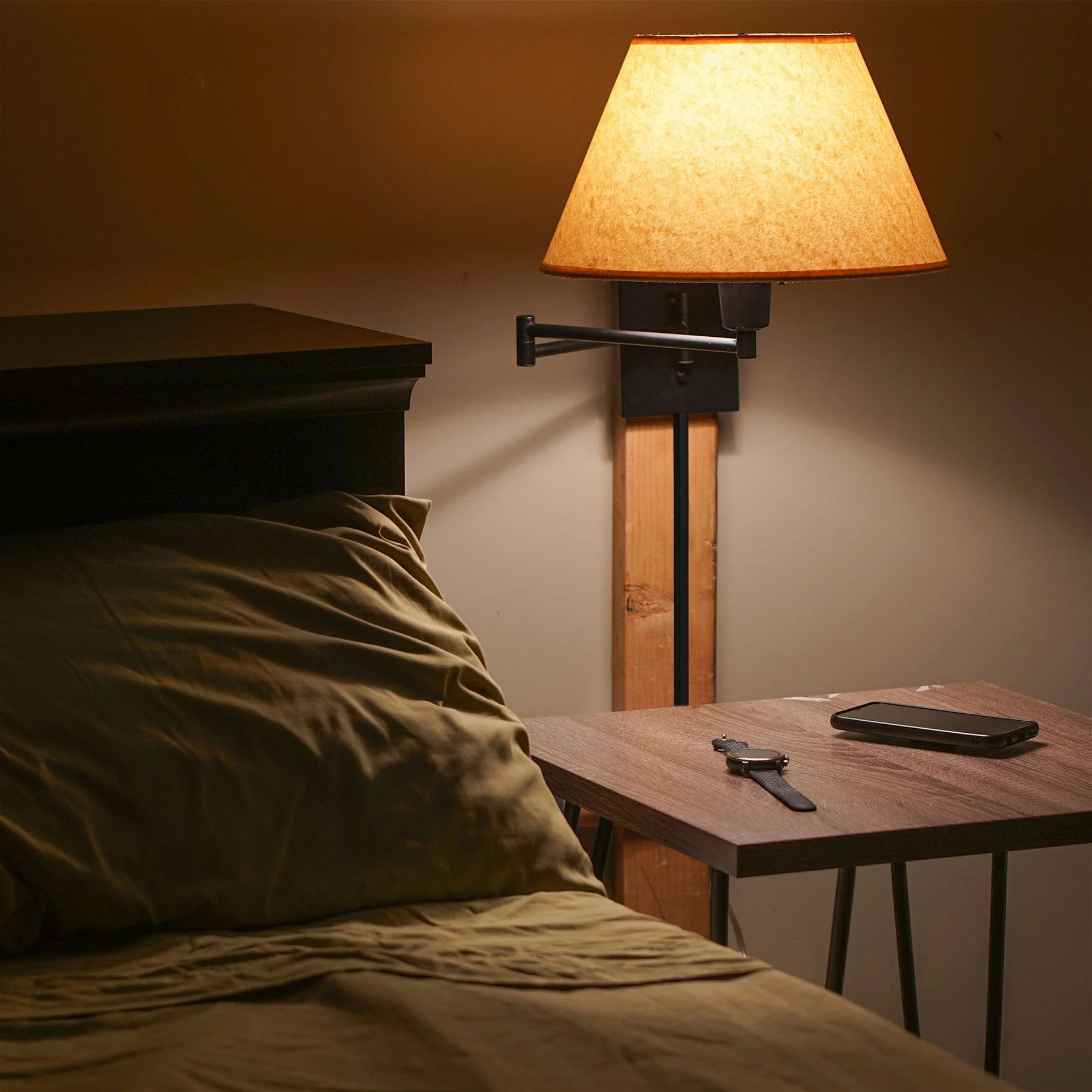 Cambridge 15 Swing Arm Wall Lamp - Plug In/Wall Mount