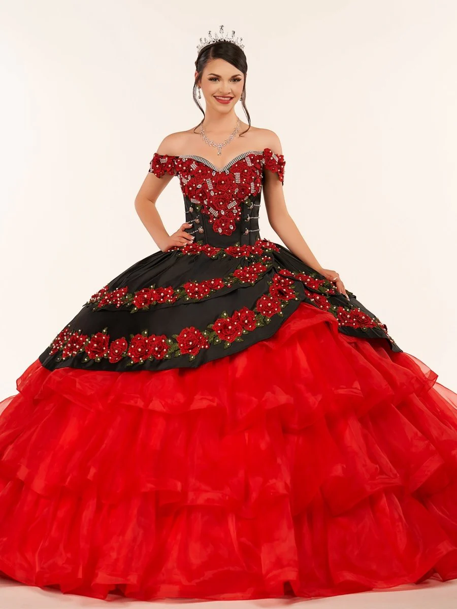 Red Off the Shoulder Quinceanera Dresses with Appliques