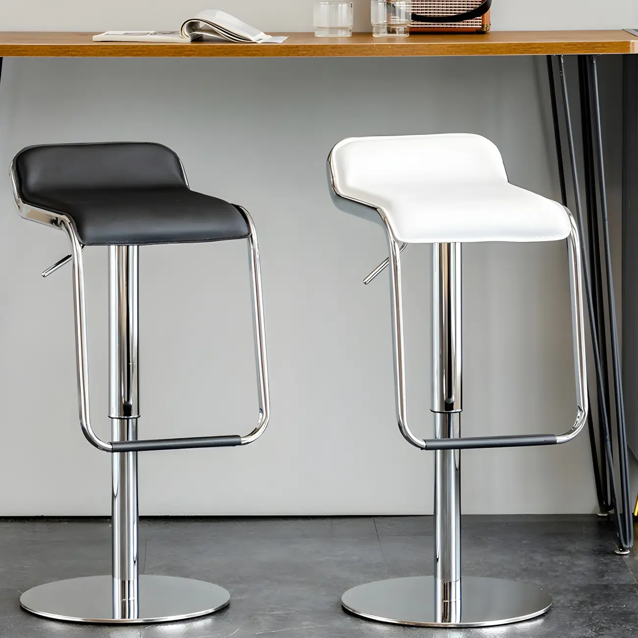 Modern Pedestal Swivel Bar Stool Adjustable Height Low Back Faux Leather