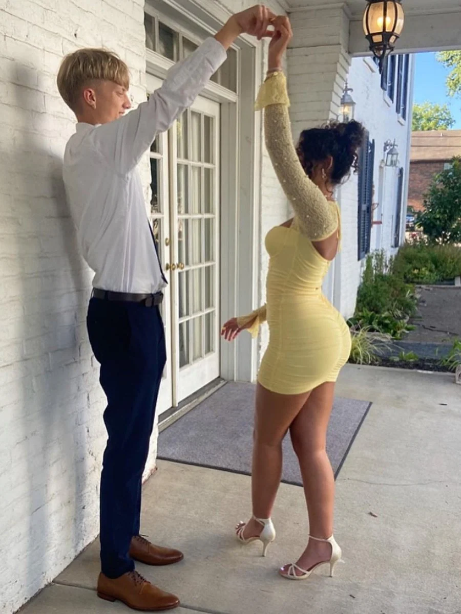 Yellow - Sweetheart Long Sleeves Bodycon Homecoming Dresses With Pearls