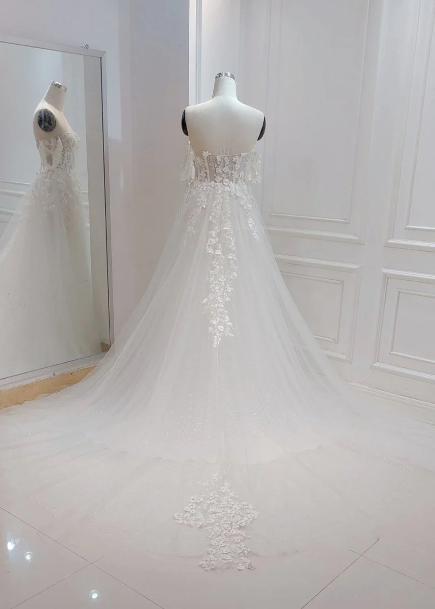 A-line White Off the Shoulder Wedding Dress With Flower Embroidery