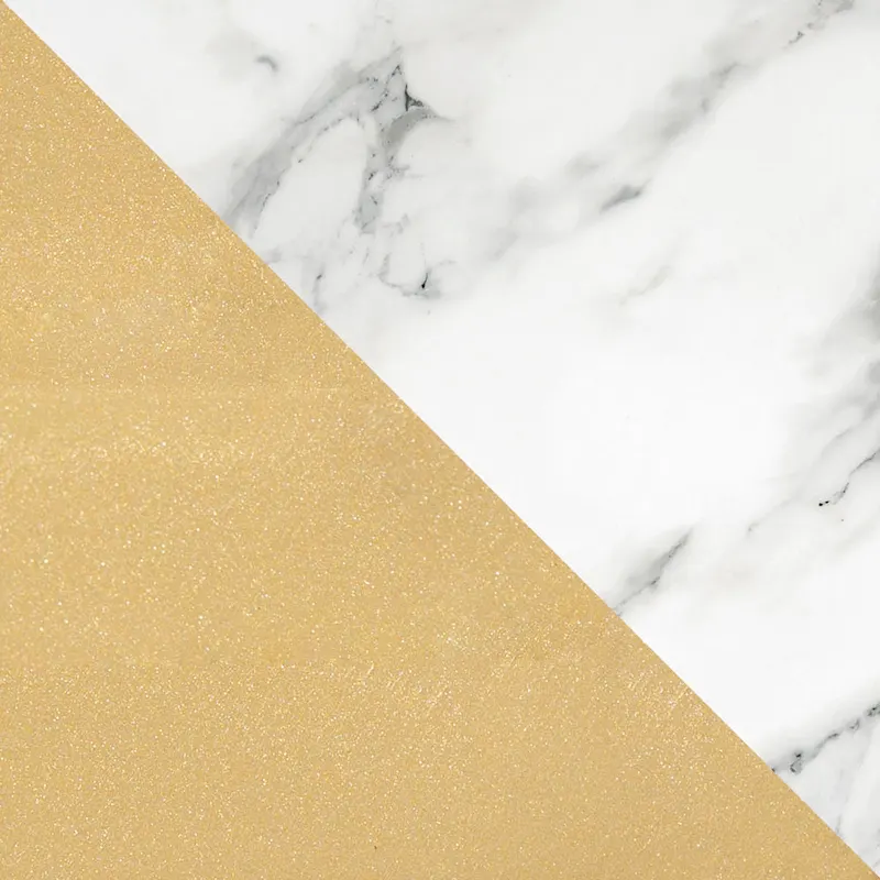 Modern 30-inch Round Coffee Table