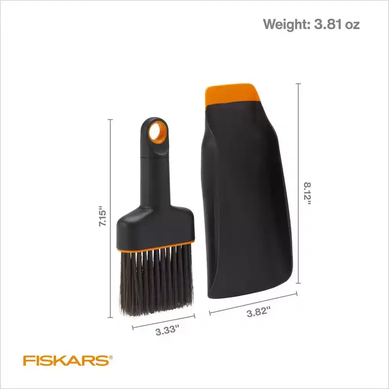 Fiskars 2pc Scoop and Brush Garden Tool Set Black