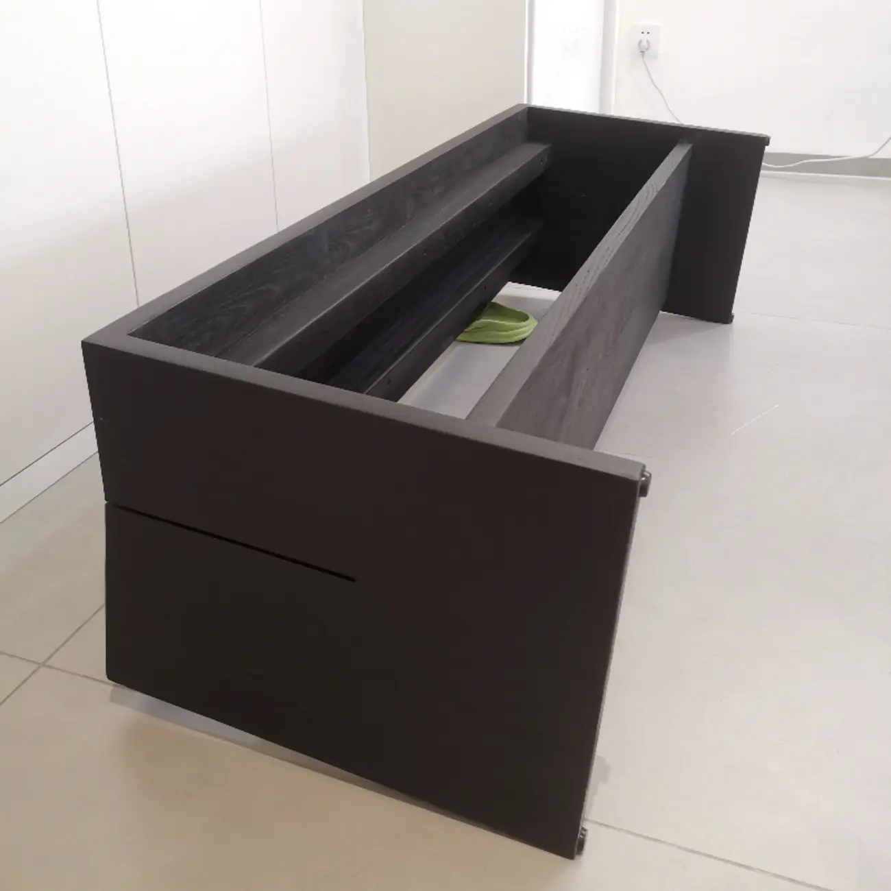 Scandinavian Solid Wood Curved Entryway Bench in Black