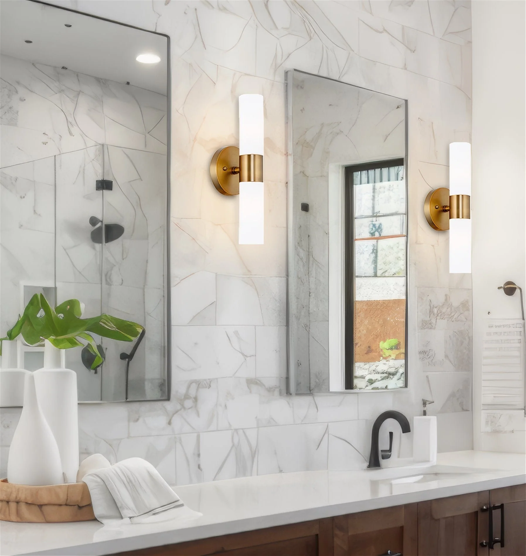 Duo 14 Modern Bathroom / Vanity Wall Sconce