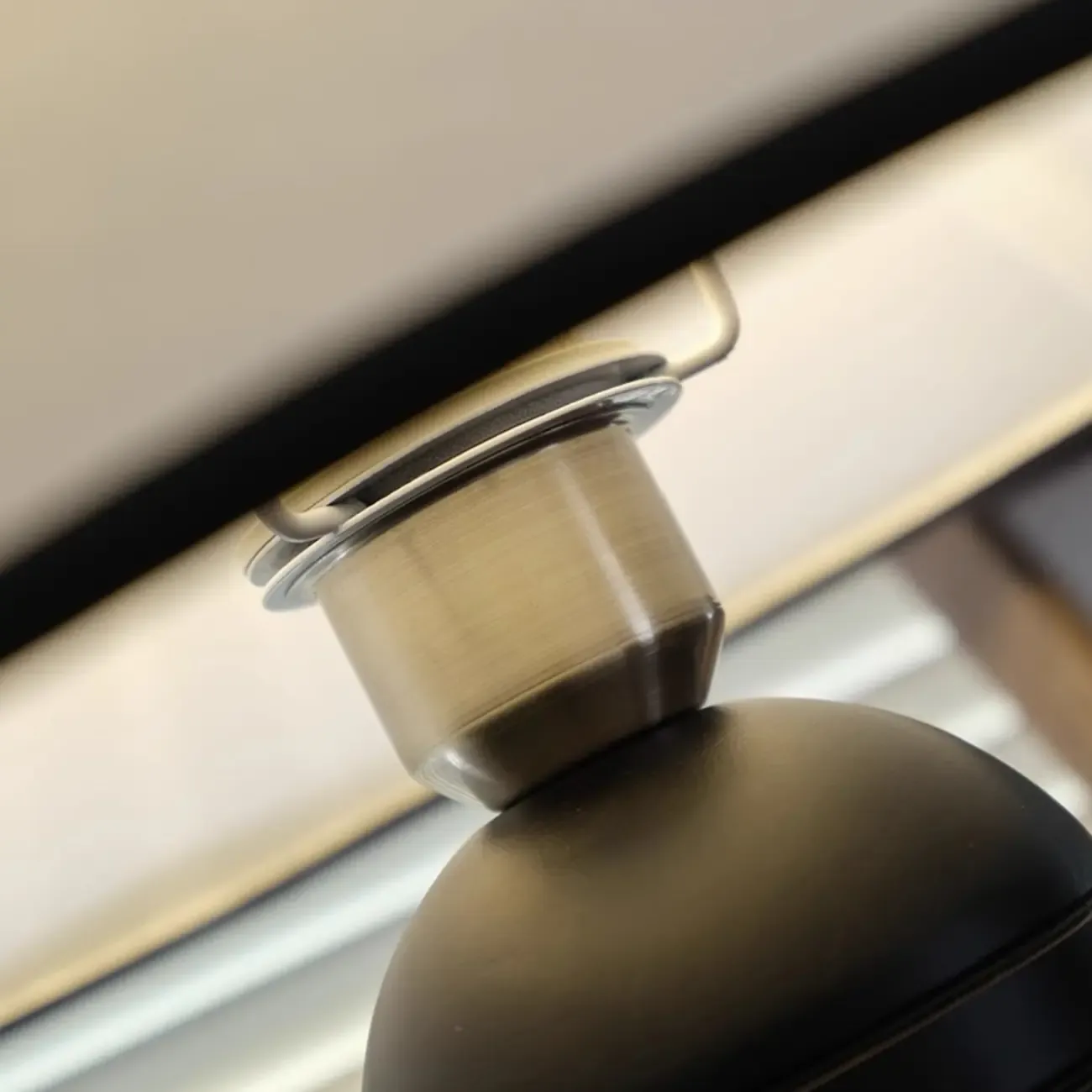 Wooden Cone Shade LED Desk Lamp, Modern Style