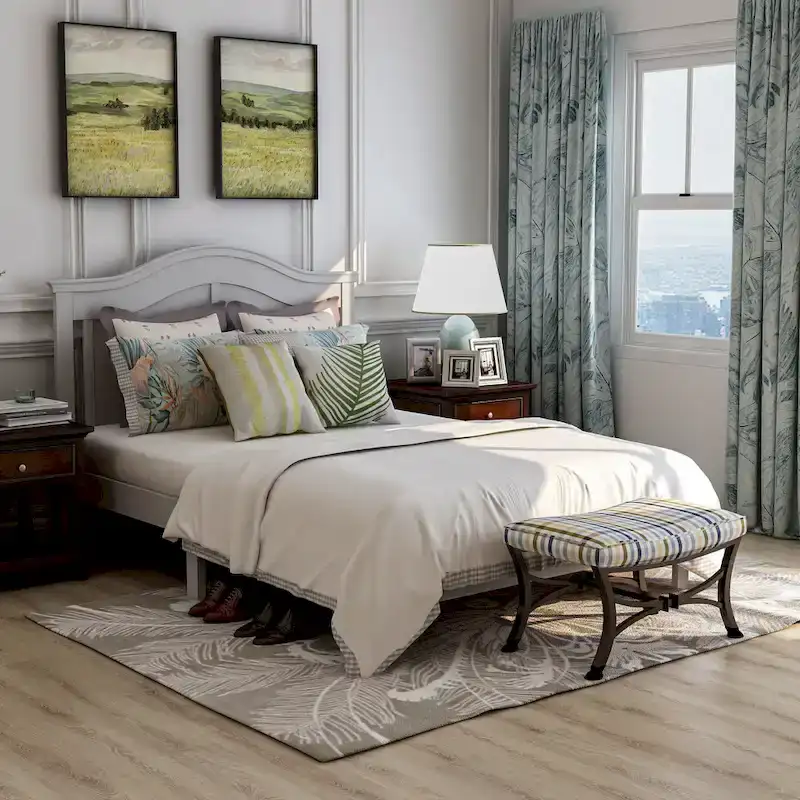 Camile Traditional Full-size Curved Platform Bed