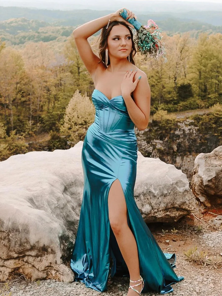 Mermaid Sweetheart Strapless Metallic Empire Prom Dress With Side Slit